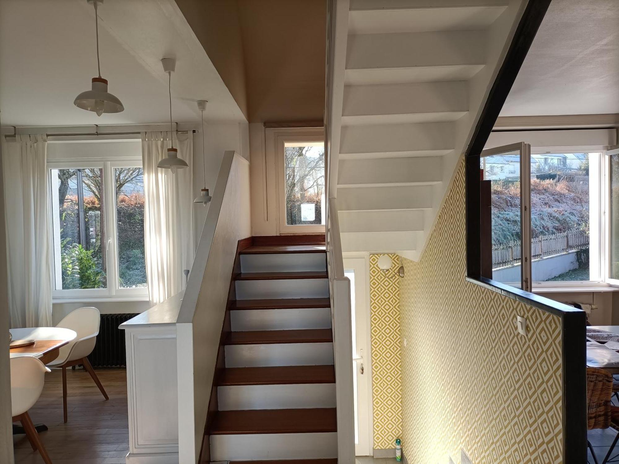 Maison Au Calme, Proche Du Centre De Hébergement de vacances *